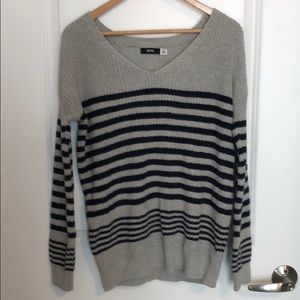 UO Grey Sweater w Navy Stripes